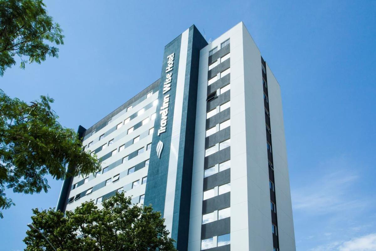 Travel Wise Hotel